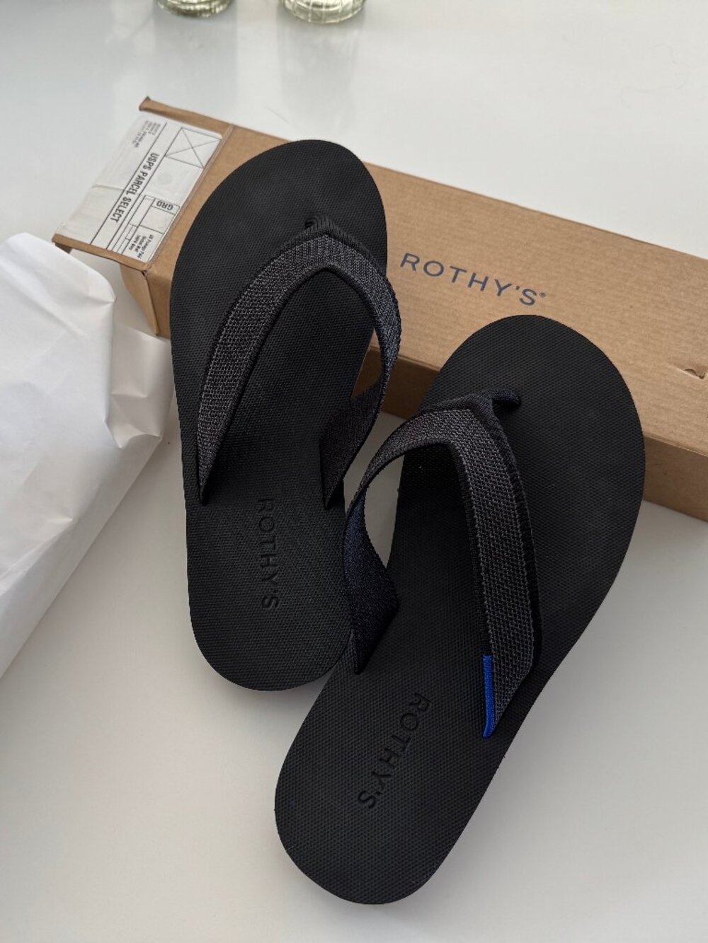 New Rothy's Flip Flops - Picture 1 of 2